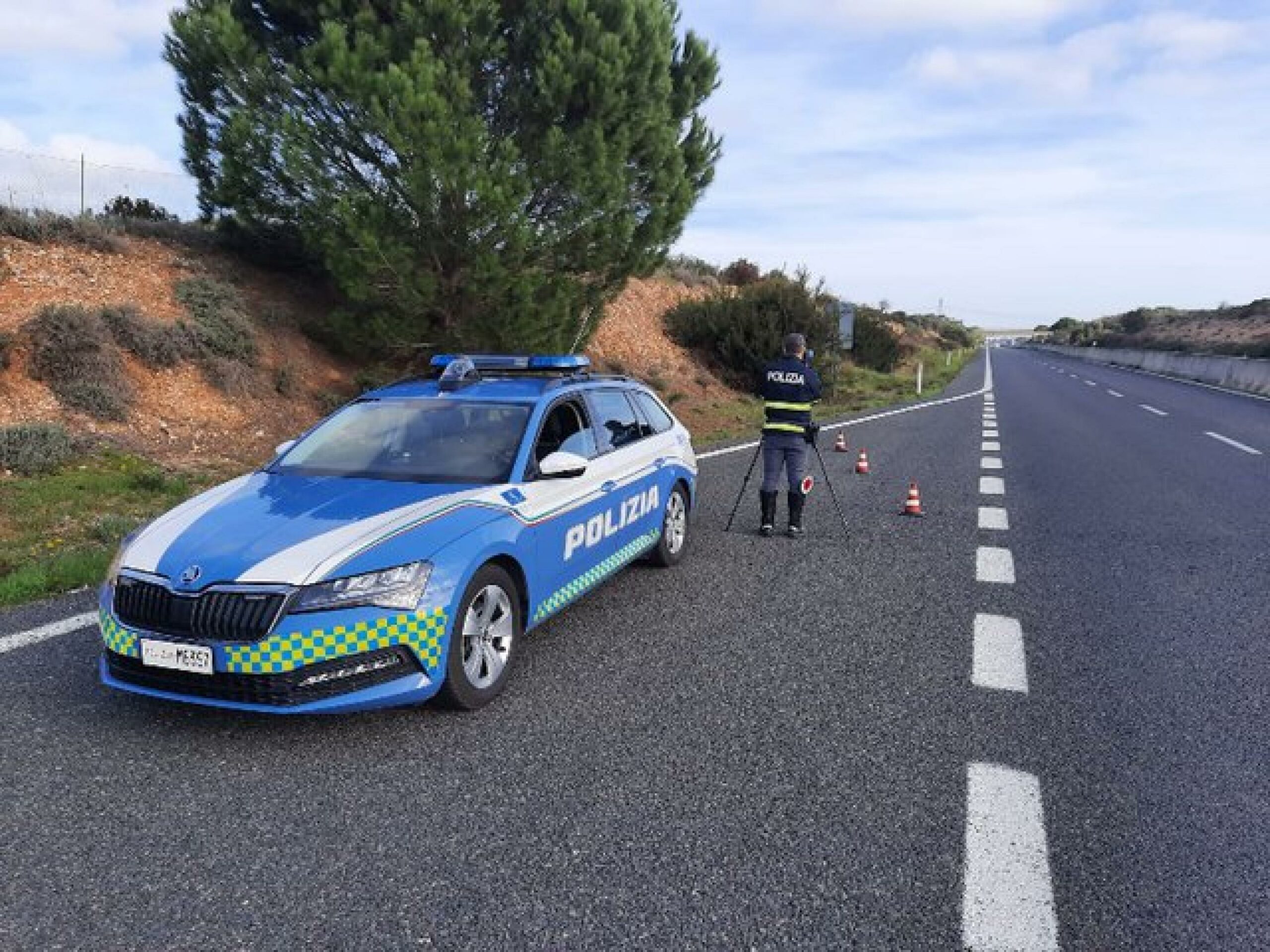 Folle Record A 229 Km H Sull Autostrada Patente Ritirata IlGerme